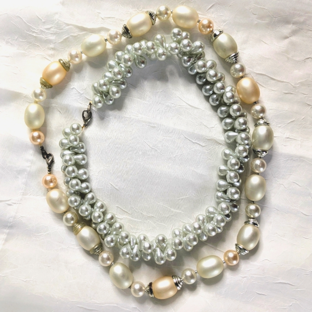 Vintage Costume Pearl Look Necklaces
